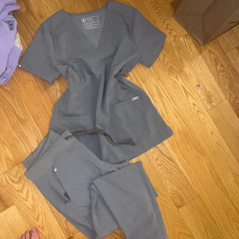 Gray Scrub Set